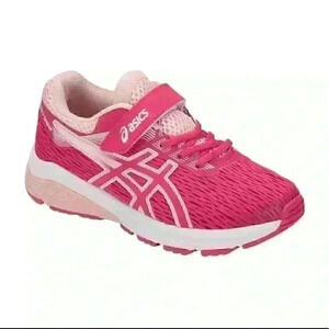 Girls Asics  Pink Running shoes - size 3